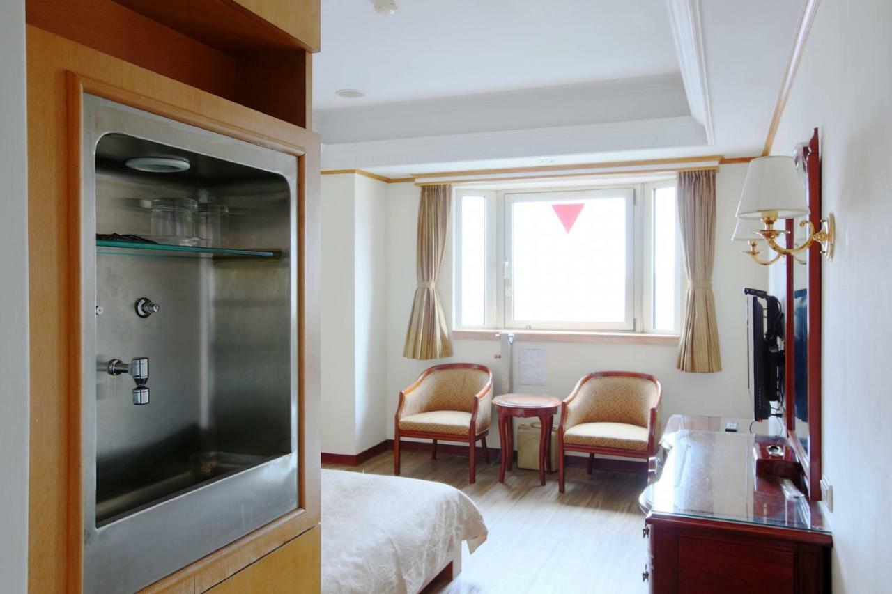Hua Du Hotel 지룽 외부 사진