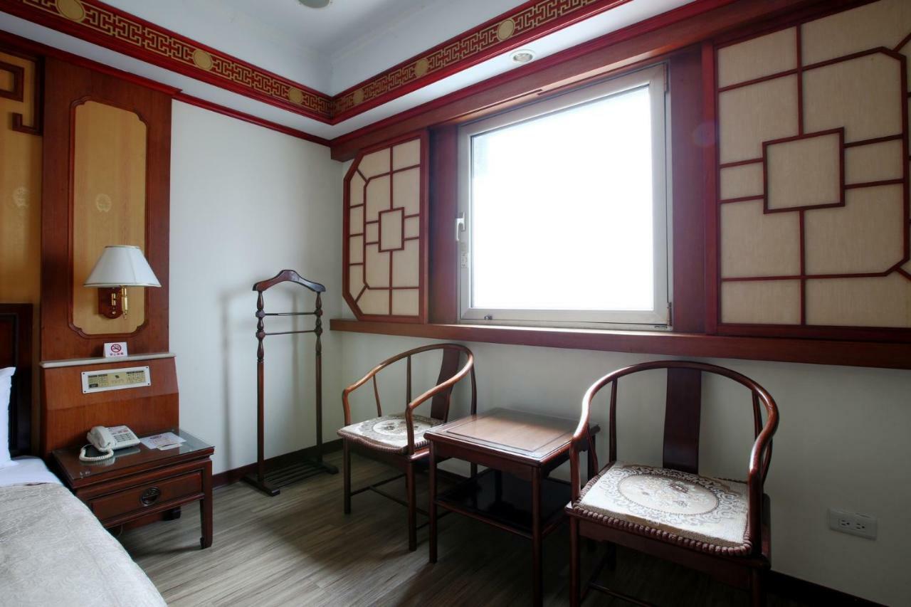 Hua Du Hotel 지룽 외부 사진