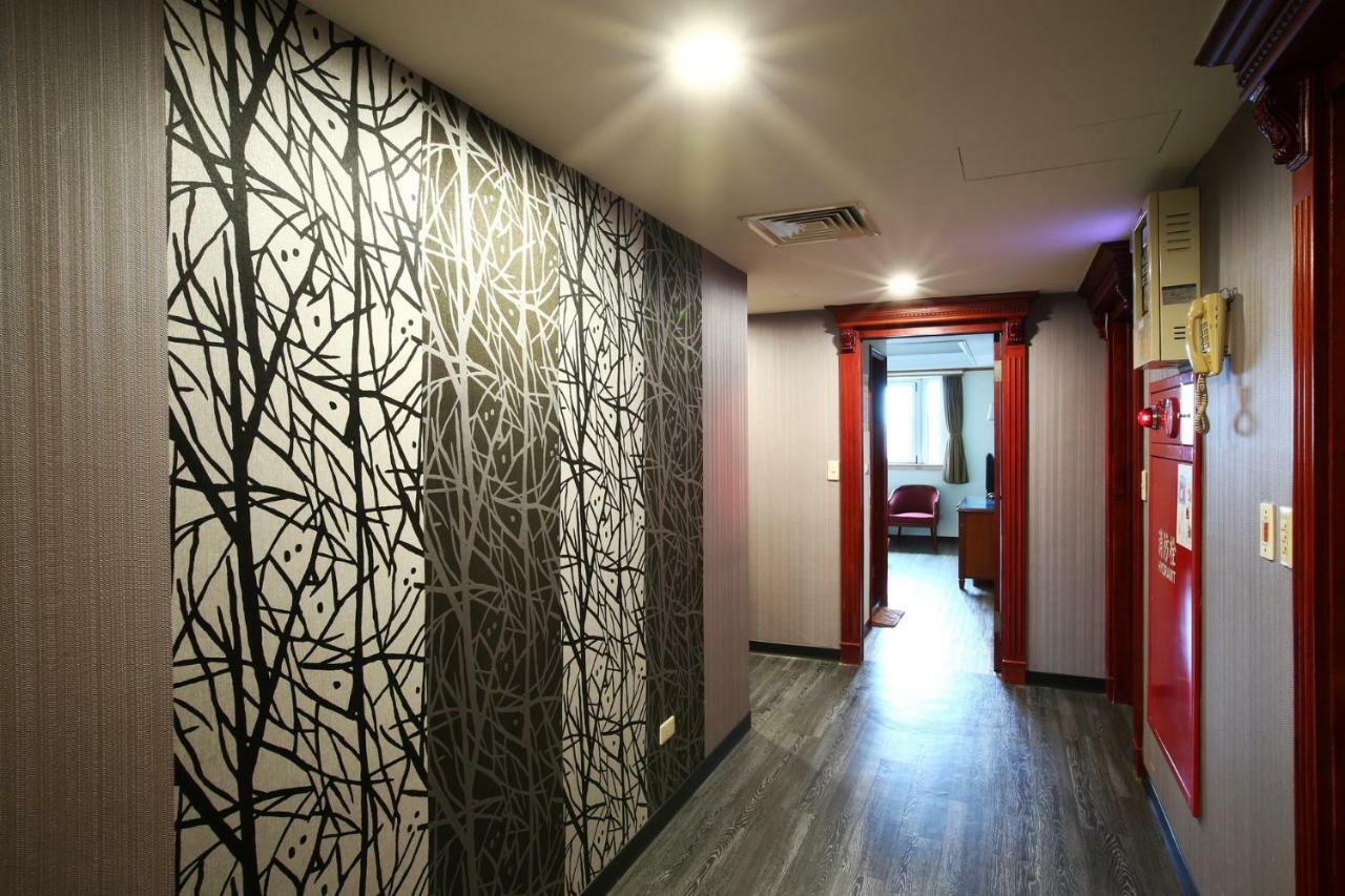 Hua Du Hotel 지룽 외부 사진